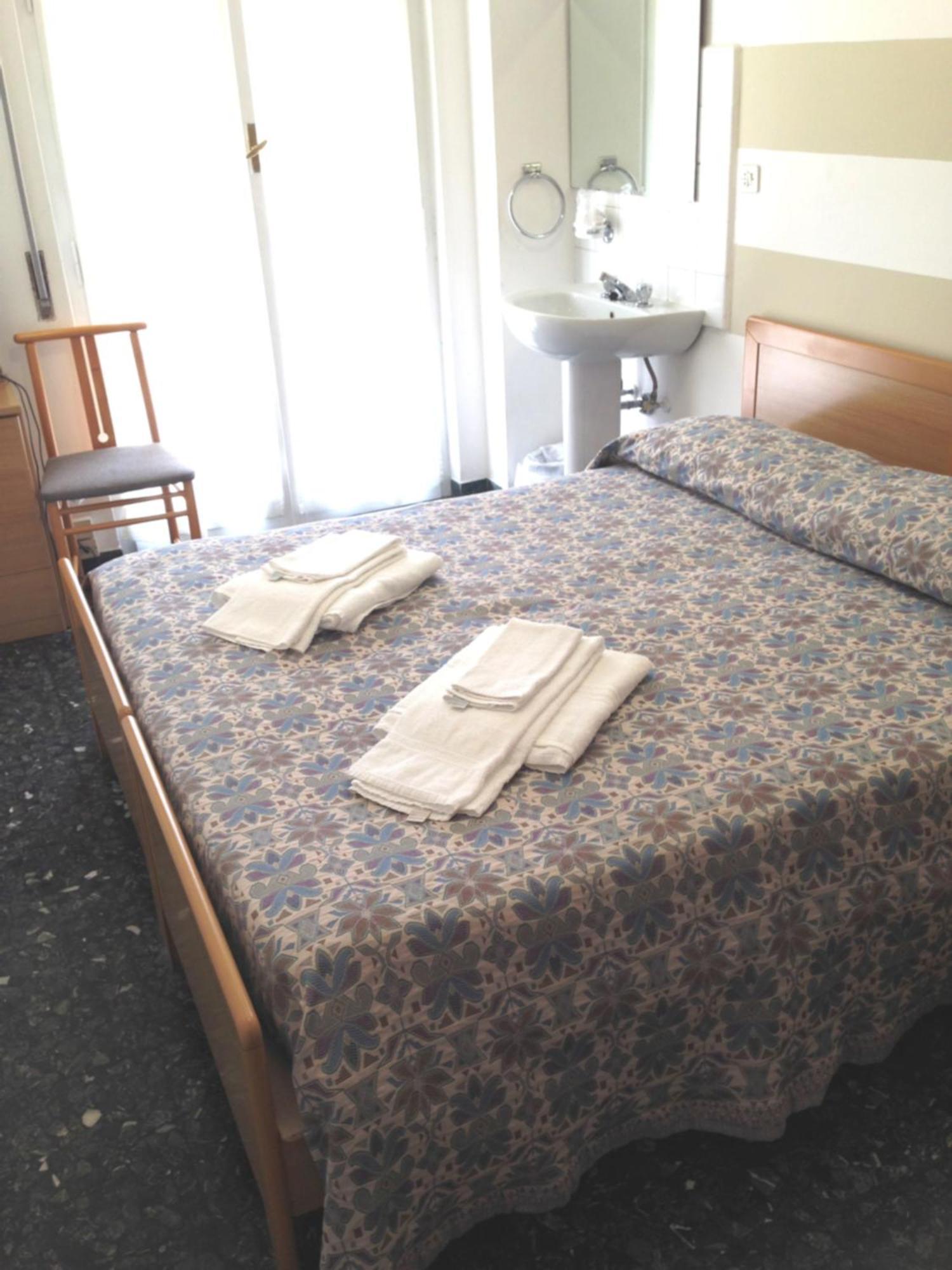 Albergo La Neigra 세스트리레반떼 외부 사진