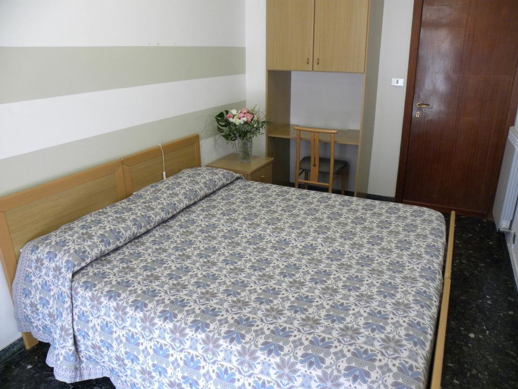 Albergo La Neigra 세스트리레반떼 객실 사진
