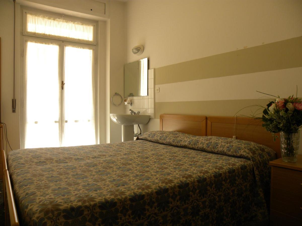 Albergo La Neigra 세스트리레반떼 외부 사진